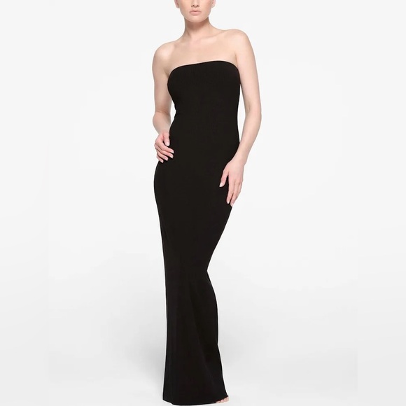 SKIMS Dresses & Skirts - 🖤💐🖤SKIMS Strapless Soft Lounge Maxi Dress🖤💐🖤